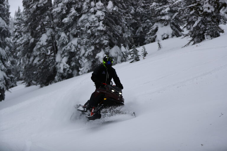 Teaser Lynx Shredder DS 3900 850E-TEC Turbo R