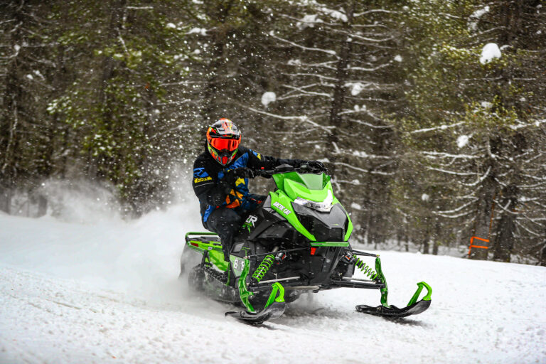 Teaser Arctic Cat ZR 858 ATAC 137″