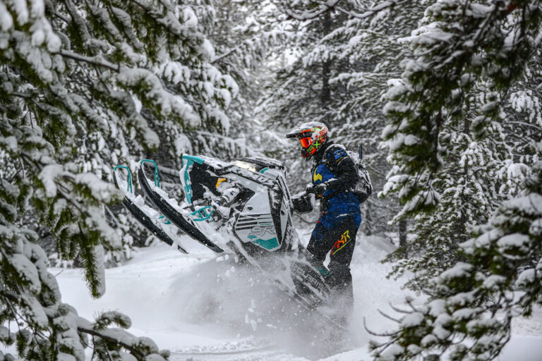 Teaser Polaris 9R RMK Khaos 146″